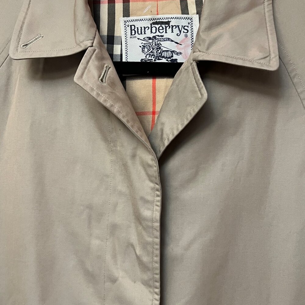 Vintage Burberrys' London Trench Coat - Classic Nova Check Lining